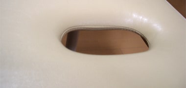 枕、ベッドの合わせて治療を受けてください。